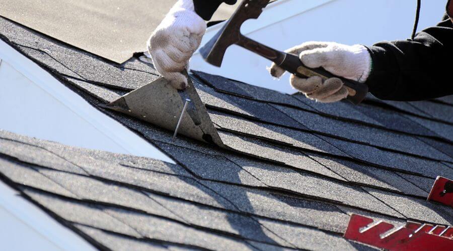 Professional residential roofers in Cave City, AR